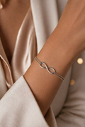 Bracelet Éternité – symbole infini & chaîne acier inoxydable
