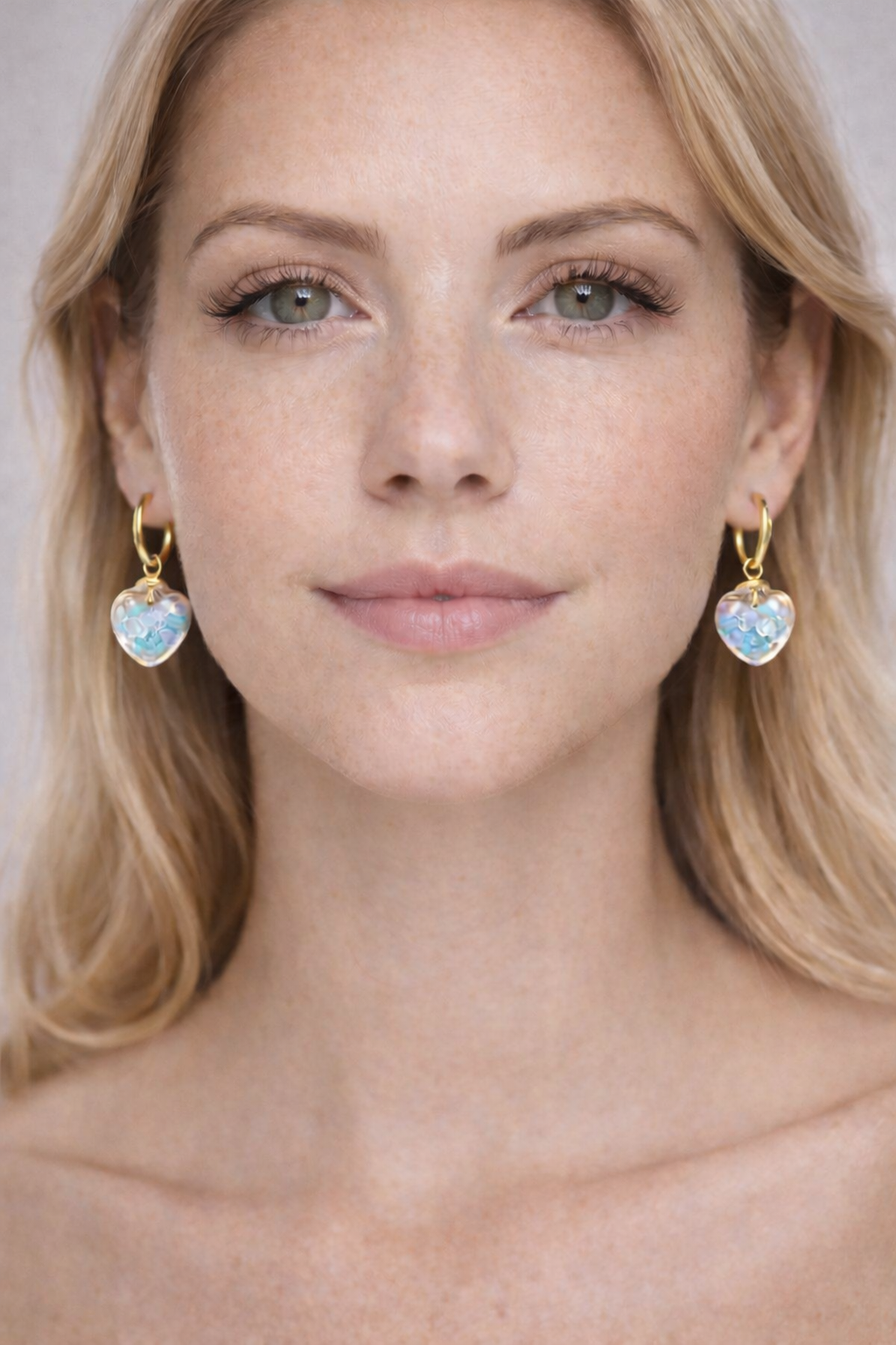 Créoles Cœur en Verre phosphorescent – Boucles d'Oreilles Artisanales