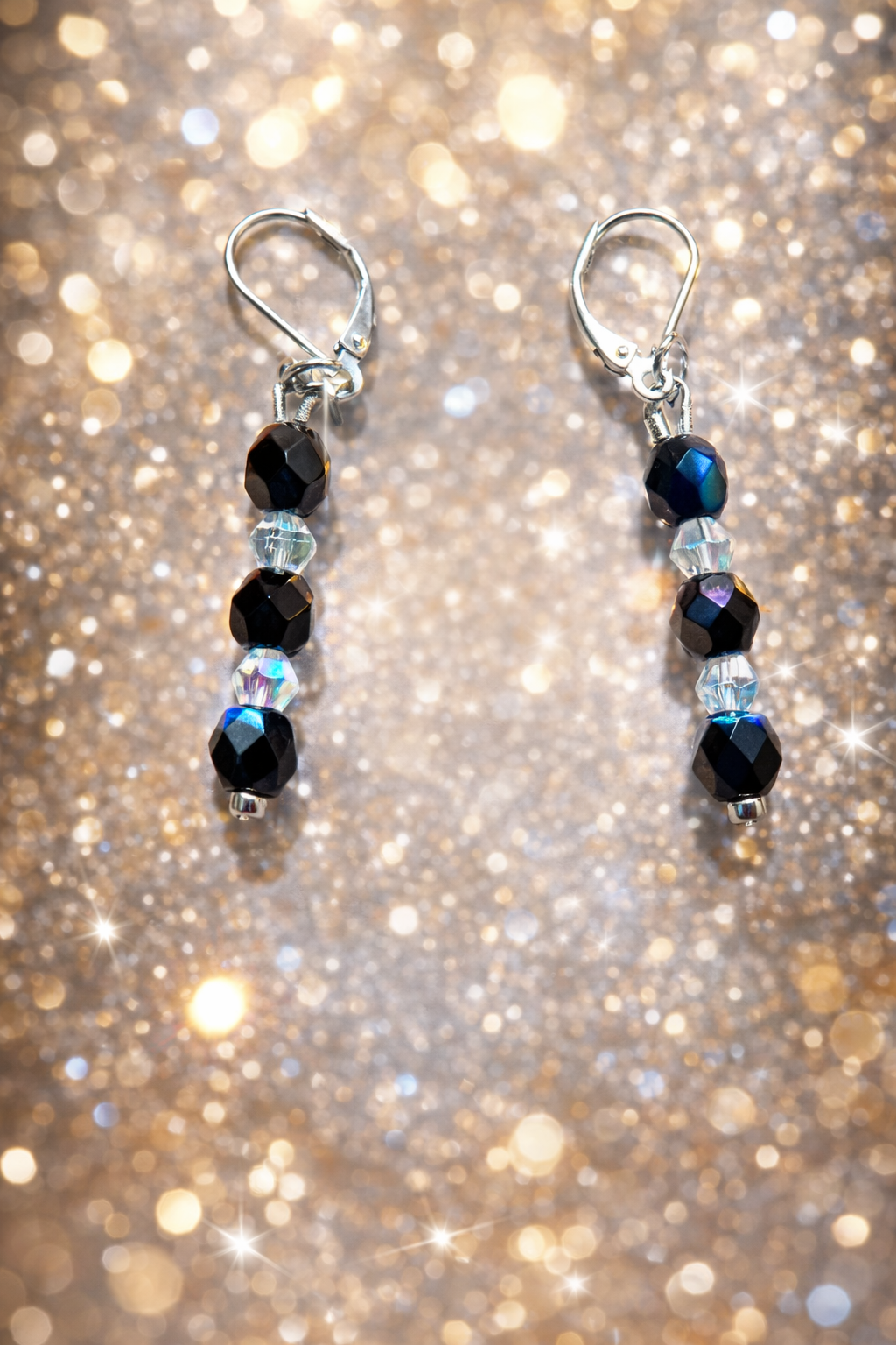 Boucles d'oreilles Cristal Blanc & Anthracite – Fermoir Fermé Fait Main